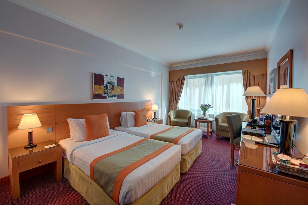 Concorde Deira Hotel -Formerly Golden Tulip Deira Hotel Dubai Esterno foto