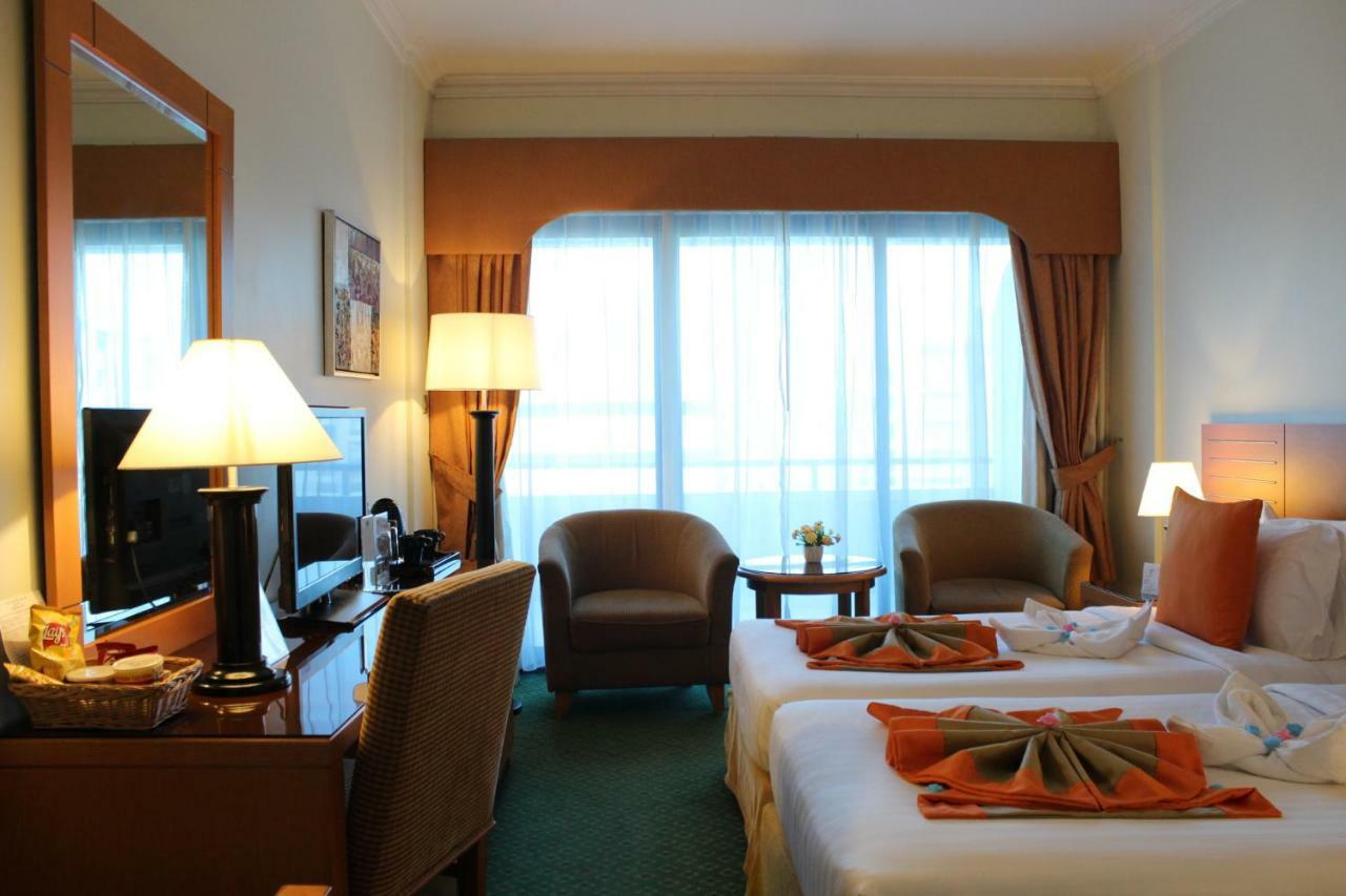 Concorde Deira Hotel -Formerly Golden Tulip Deira Hotel Dubai Esterno foto