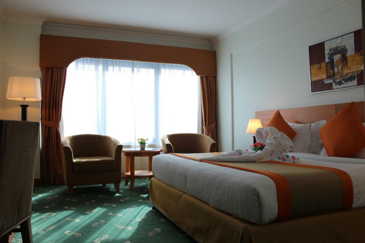 Concorde Deira Hotel -Formerly Golden Tulip Deira Hotel Dubai Esterno foto